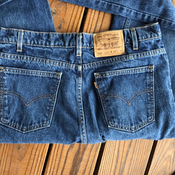 Levi’s 505 Reg Fit -Straight Leg Jeans- 36 x 34 - Picture 3 of 4